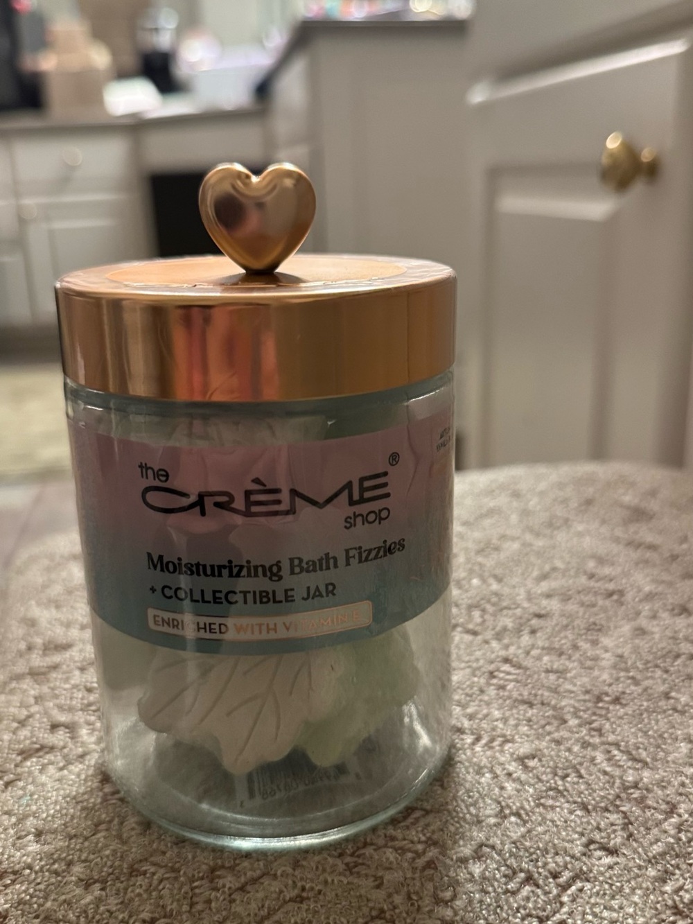 the CRÈME Shop Moisturizing Bath Fizzies Jar — Pink & Light Blue